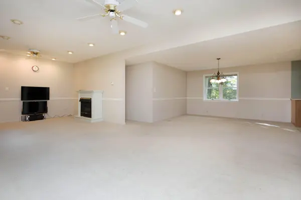 1038 E Freeland Road, Merrill, MI 48637