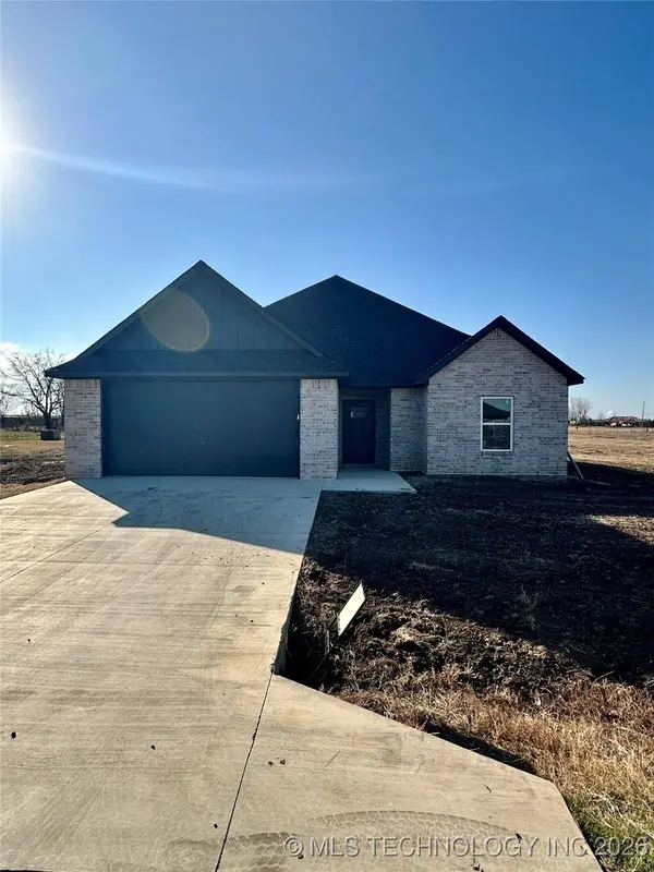 63 Grace LN, Calera, OK 74730