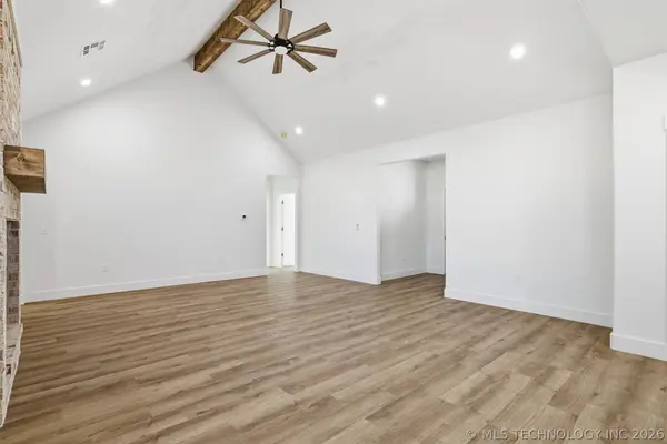 1900 Boxer LN, Durant, OK 74701