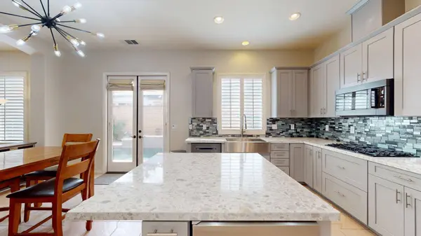 1731 San Sebastian CT, Palm Springs, CA 92264