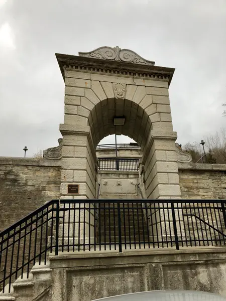 East End
