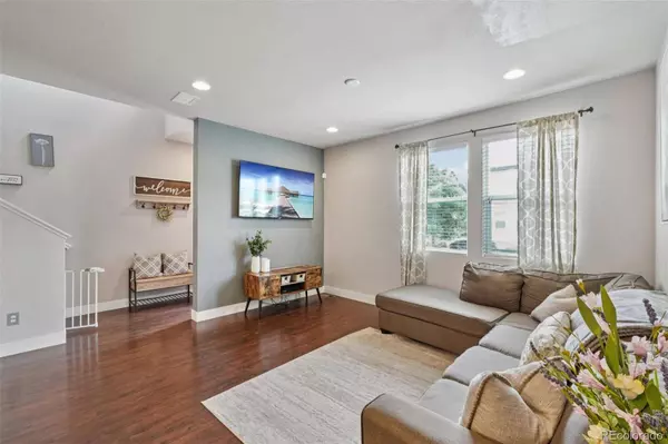 16189 E Elk DR, Denver, CO 80239