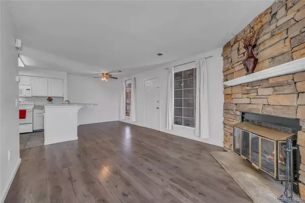 4460 S Pitkin ST #120, Aurora, CO 80015