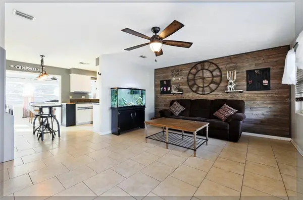 101 S BARBOUR ST, Beverly Hills, FL 34465