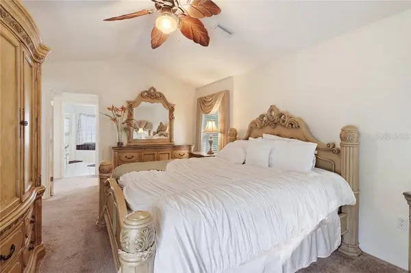 8090 N Golfview DR, Citrus Springs, FL 34434
