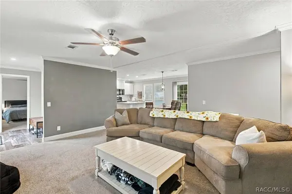 9900 W Pinespring CT, Crystal River, FL 34428
