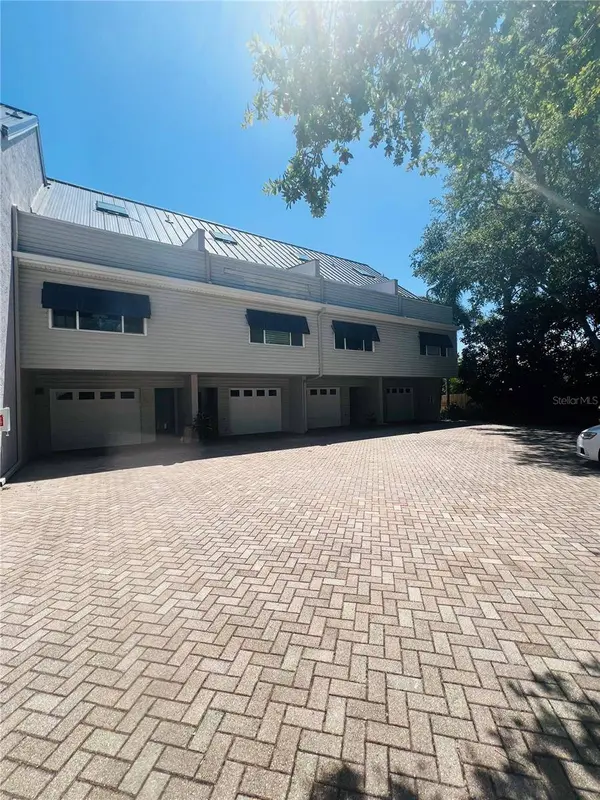 1375 PINELLAS BAYWAY S #39