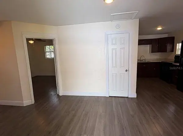 905 E CRAWFORD ST, Tampa, FL 33604