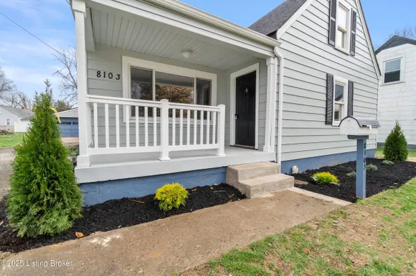 8103 Kerry Rd, Louisville, KY 40258