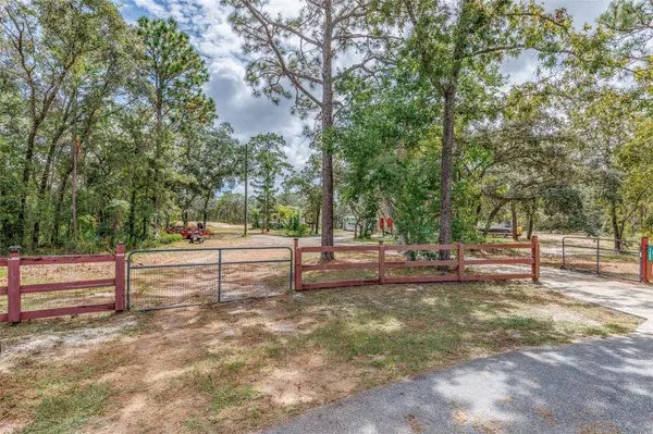 7453 S MAXWELL PT, Homosassa, FL 34446