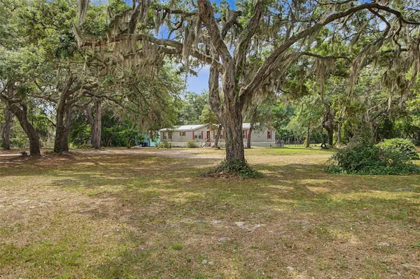 8186 E WINDSONG ST, Floral City, FL 34436