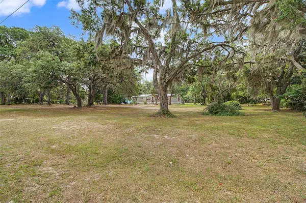 8186 E WINDSONG ST, Floral City, FL 34436