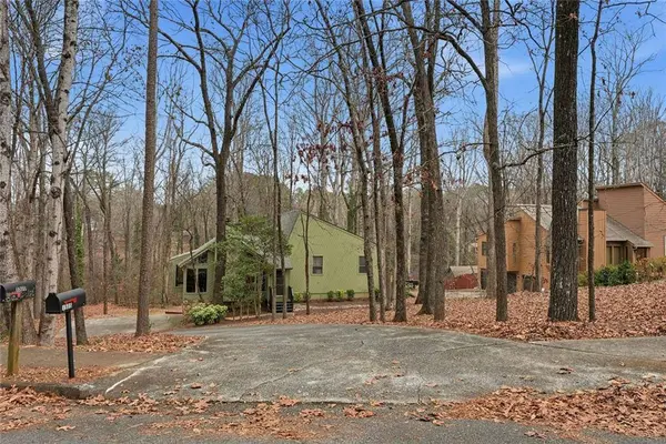 1505 Kincaid RD, Marietta, GA 30066