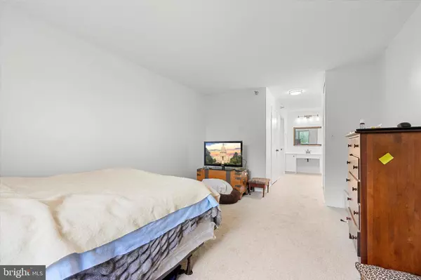 3310 N LEISURE WORLD BLVD #325, Silver Spring, MD 20906