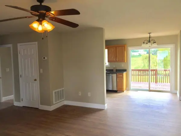 64 Canterbury Drive, Science Hill, KY 42553