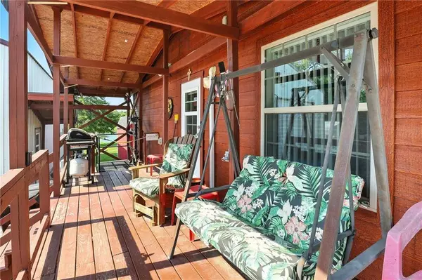 1082 NE 75 RD, Knob Noster, MO 65336