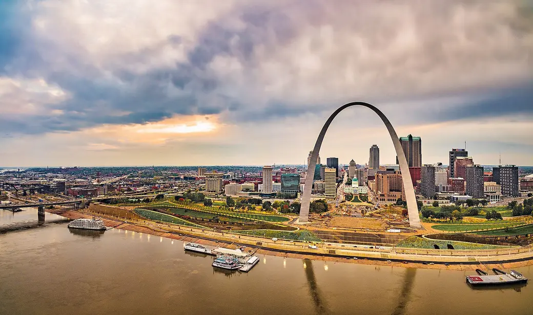 The Complete Step-by-Step Guide to Buying and Selling a Home in St. Louis