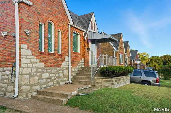 317 Tacoma DR, Unincorporated, MO 63125