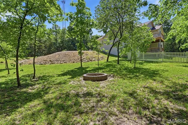 6061 Plantation DR, Unincorporated, MO 63050