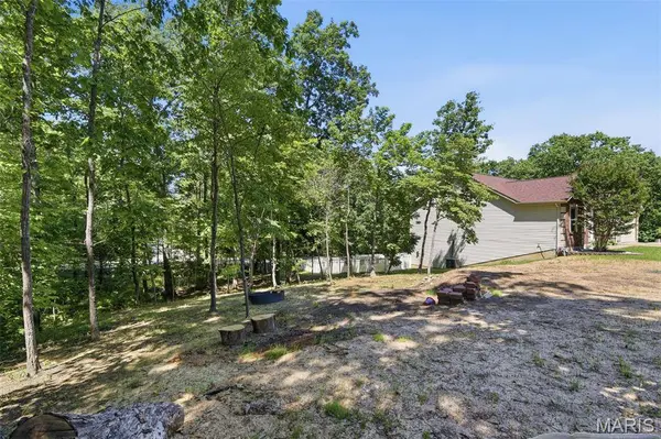 6061 Plantation DR, Unincorporated, MO 63050