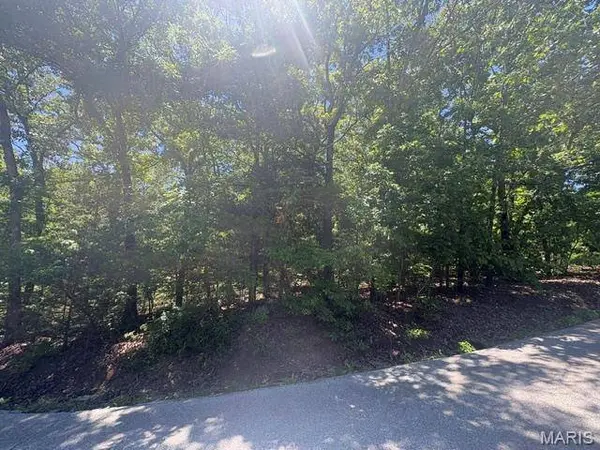 108 Confederate DR, Unincorporated, MO 63050