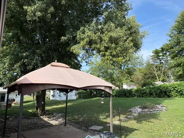 661 Sun VLY N, Arnold, MO 63010