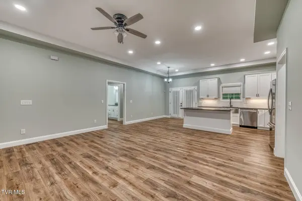 1109 Highway 107, Jonesborough, TN 37659