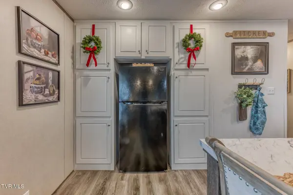 195 Fork Branch RD, Rogersville, TN 37857