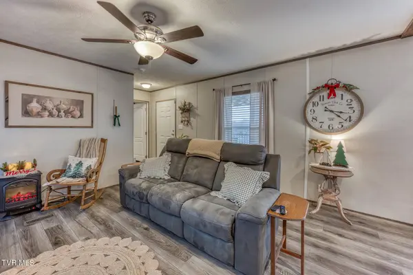 195 Fork Branch RD, Rogersville, TN 37857