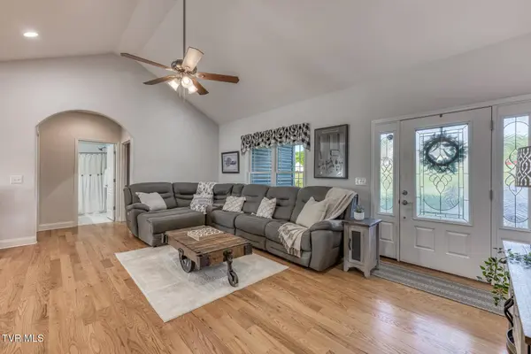 139 Jay Armentrout RD, Jonesborough, TN 37659