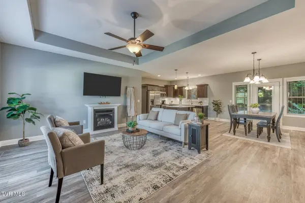 506 Katerina DR, Morristown, TN 37814