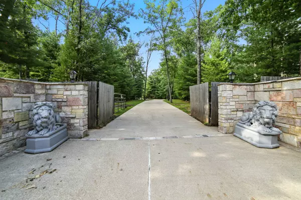 2404 W 10 1/2 Mile Road, Irons, MI 49644