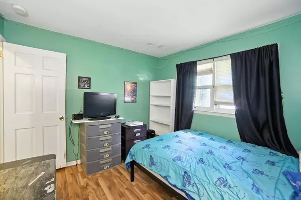 13911 Windemere NW Drive, Grand Rapids, MI 49534