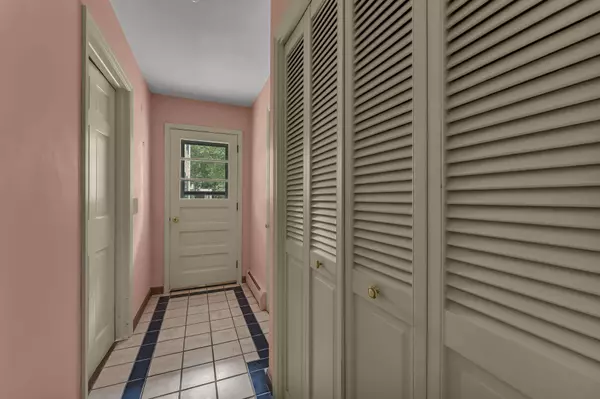 2701 Brookhaven Drive, Portage, MI 49024