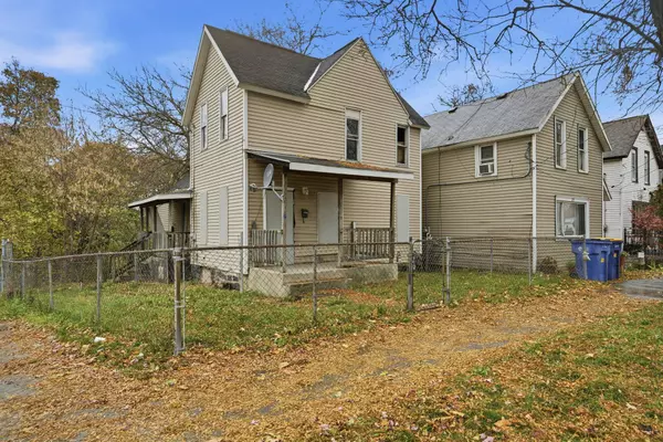 877 Oakland SW Avenue, Grand Rapids, MI 49503