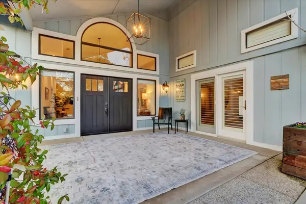 12025 Wanderer RD, Auburn, CA 95602