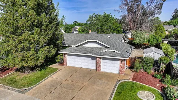 595 R ST, Lincoln, CA 95648