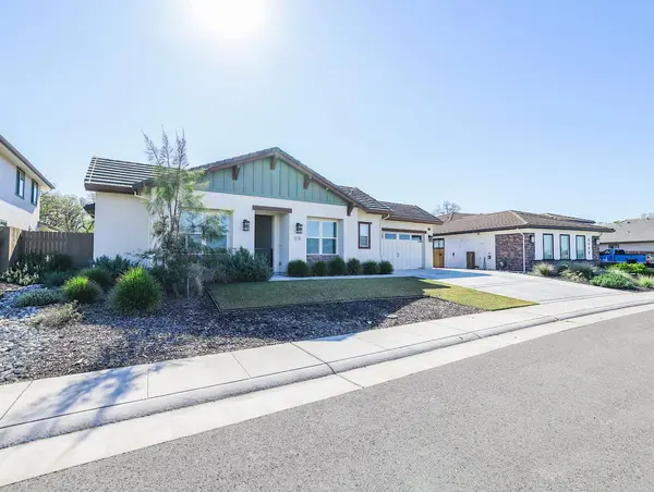 2135 Pinehurst DR, Lincoln, CA 95648