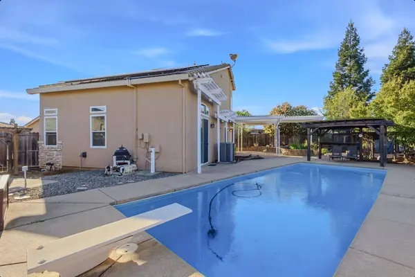 748 Swallowview CT, Lincoln, CA 95648