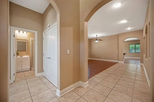 1340 El Camino Verde DR, Lincoln, CA 95648