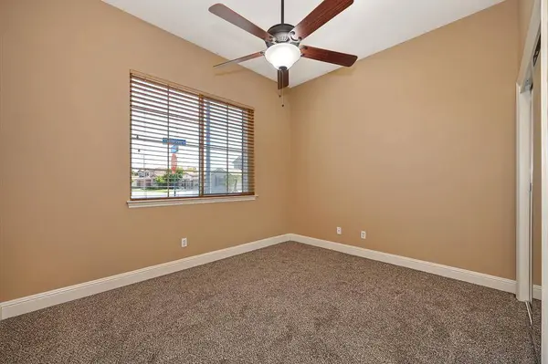 1340 El Camino Verde DR, Lincoln, CA 95648