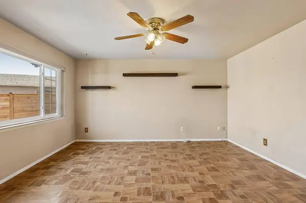 6241 Gena CT, Carmichael, CA 95608