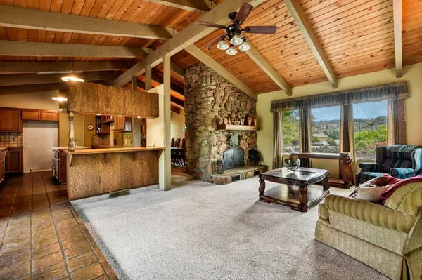 6180 Rustic Hills DR, Rocklin, CA 95677