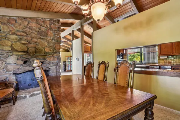 6180 Rustic Hills DR, Rocklin, CA 95677