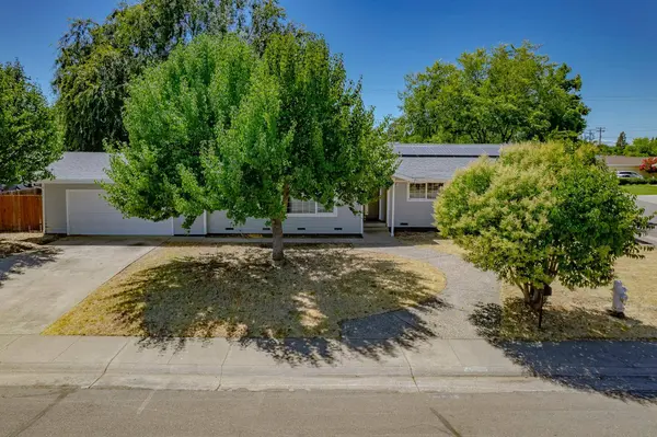 9430 Mazatlan WAY, Elk Grove, CA 95624