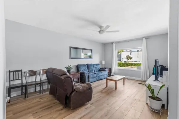 3060 Great Falls WAY, Sacramento, CA 95826