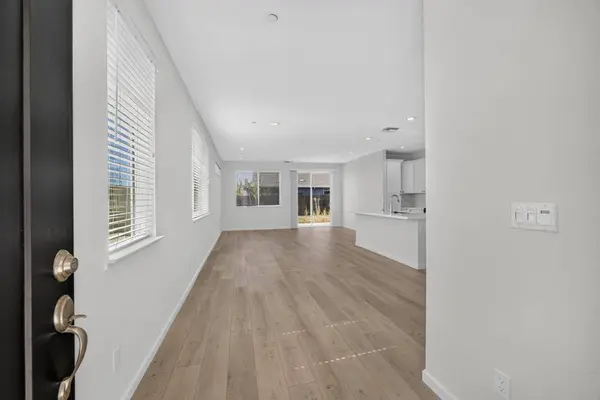 505 Fox Hunt WAY, Rio Linda, CA 95673