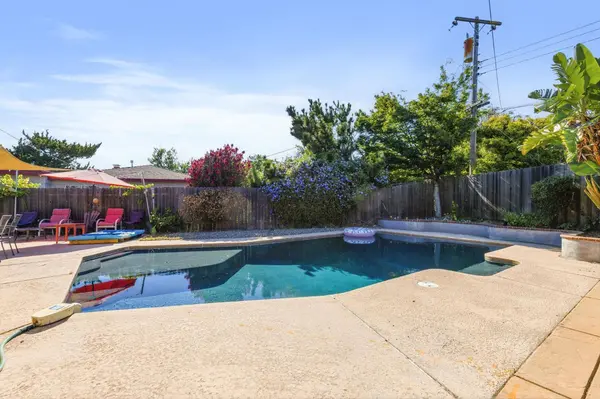 3060 Great Falls WAY, Sacramento, CA 95826