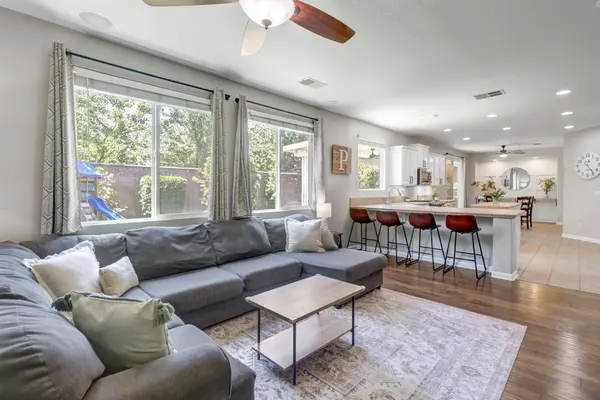 814 Farrington, Lincoln, CA 95648