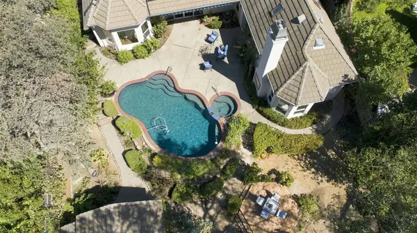 107 Egloff CIR, Folsom, CA 95630